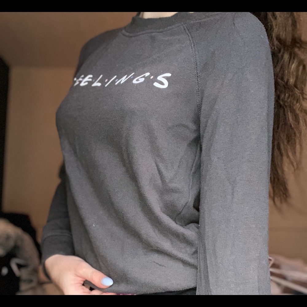 ｇｒｅｙ　ｆ．ｅ．ｅ．ｌ．ｉ．ｎ．ｇ．ｓ　ｓｗｅａｔｓｈｉｒｔ
